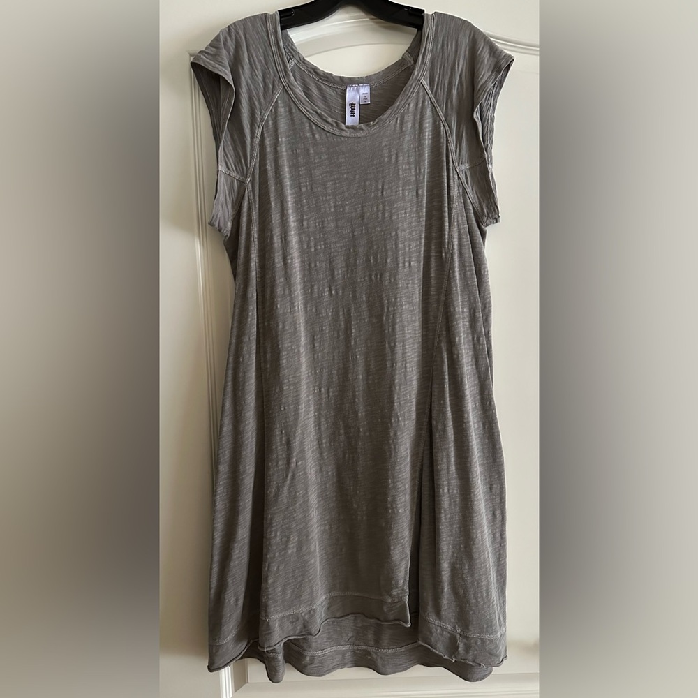 WILT Dress Heather Gray Cap Sleeve Cotton Uneven Hem Size Medium
